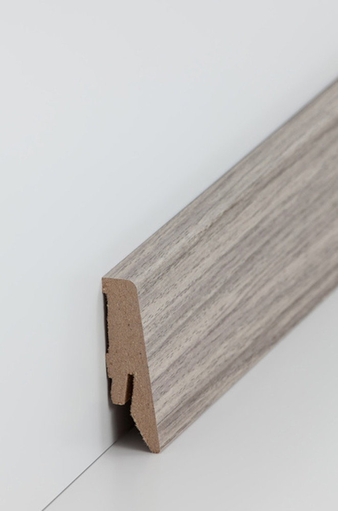 SÜDBROCK MDF Fußleiste 18 x 58 mm, mit Dekorfolie ummantelt, Nussbaum Colorado (25), 240 cm