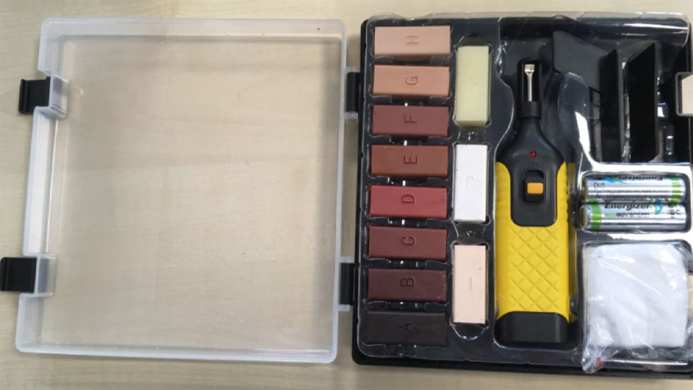 Reparatur-Set für Holz/Laminat mit 11 Farben Reparatur-Set für Holz/Laminat mit 11 Farben